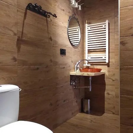 Проживание в семье Brejowka *